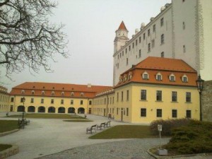 sk-bratislava-castle-2.jpg
